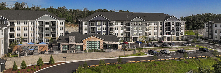 Jefferson Apartment Group completes  <br>J Woburn Heights 168-unit community